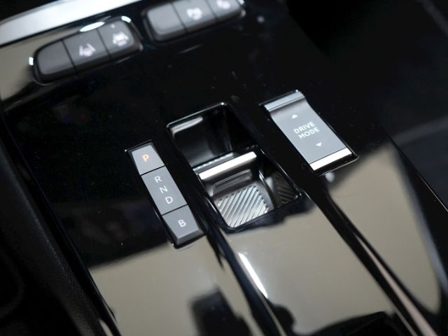 Mokka-e B ULTIMATE 50kWH AT+LED+NAVI+RÜCKFAHRKAM