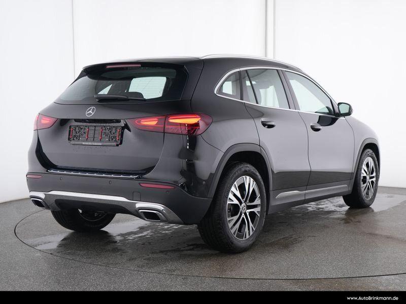 Mercedes-Benz GLA 220 4MATIC LED KAMERA SPURH WINTER ADVANCED foto 2