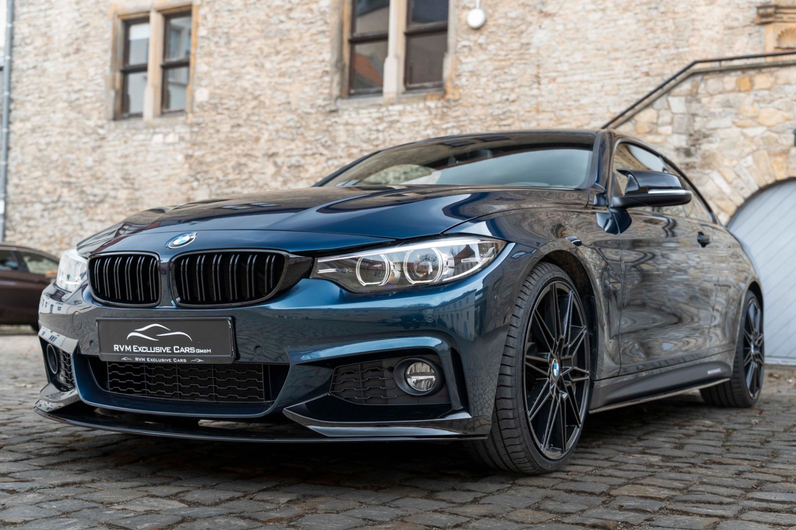 Fahrzeugabbildung BMW 430I M-Performance HIFI LED KAM CARPLAY CARBON