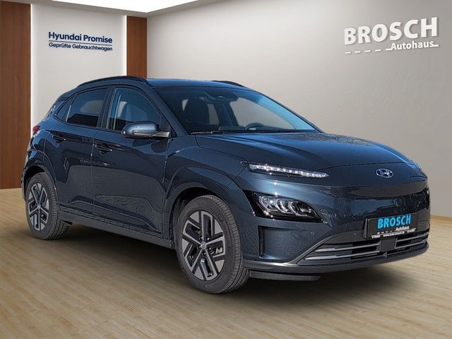 Hyundai KONA EV 39kWh TREND GARANTIE-01/2031 SOH97% NAV+