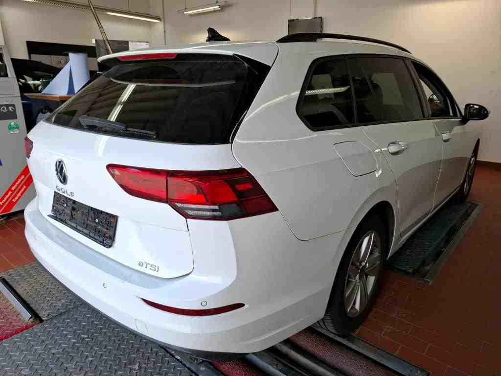 Volkswagen Golf VIII Variant 1.5 eTSI DSG Life CarPlay ACC, миниатюра 3