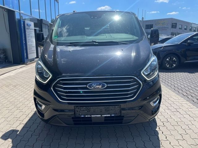 Fahrzeugabbildung Ford Tourneo Custom 320 L1 Titanium X Kamera AHK
