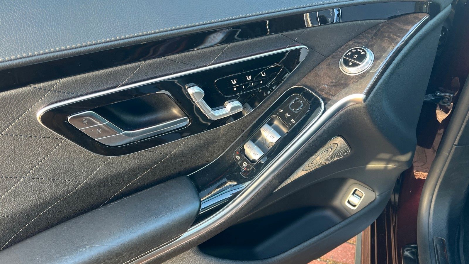 Fahrzeugabbildung Mercedes-Benz S500 4Matic Lang*AMG*LUFT