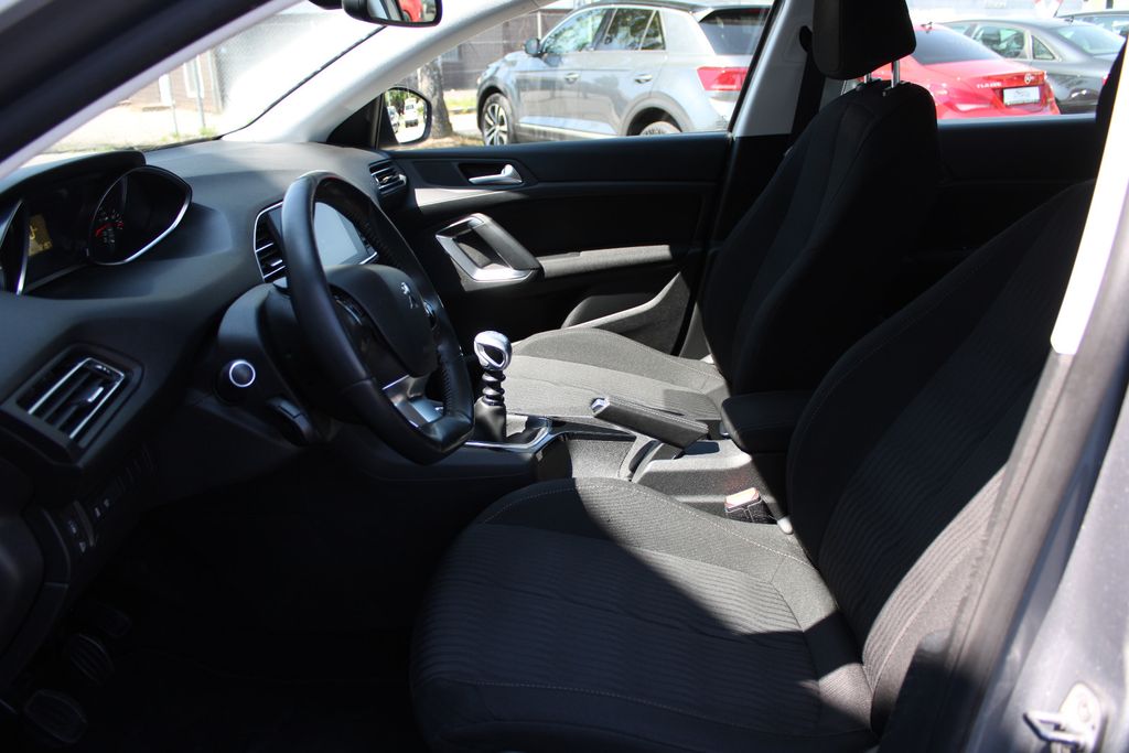 PEUGEOT 308 – Bild 10 von 20