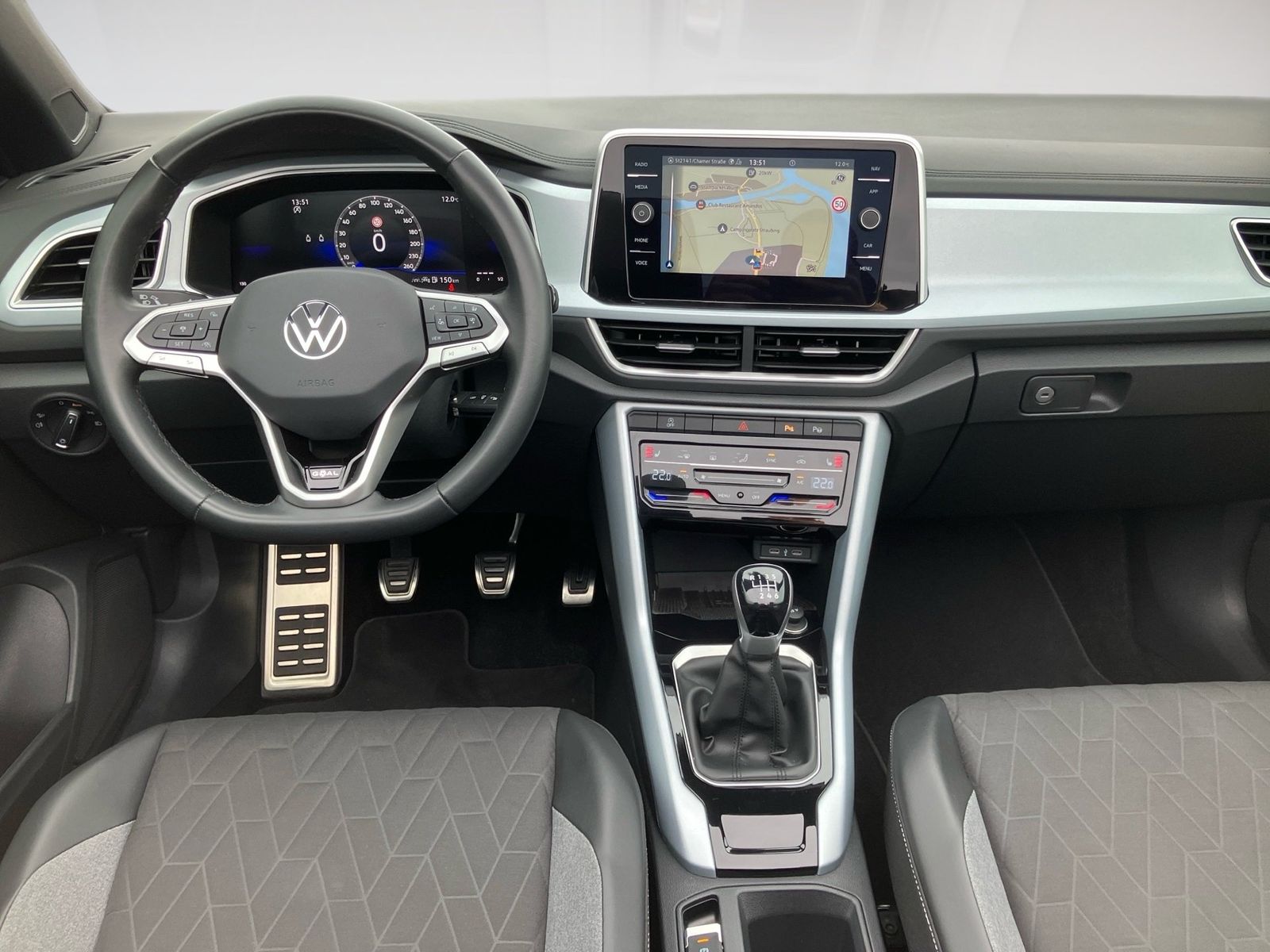 Volkswagen T-Roc - Bild 11
