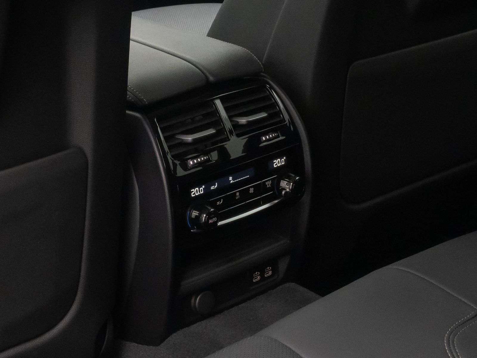 Fahrzeugabbildung BMW 530d xD ACC HUD DAB Kamera AHK Alarm H/K Sport