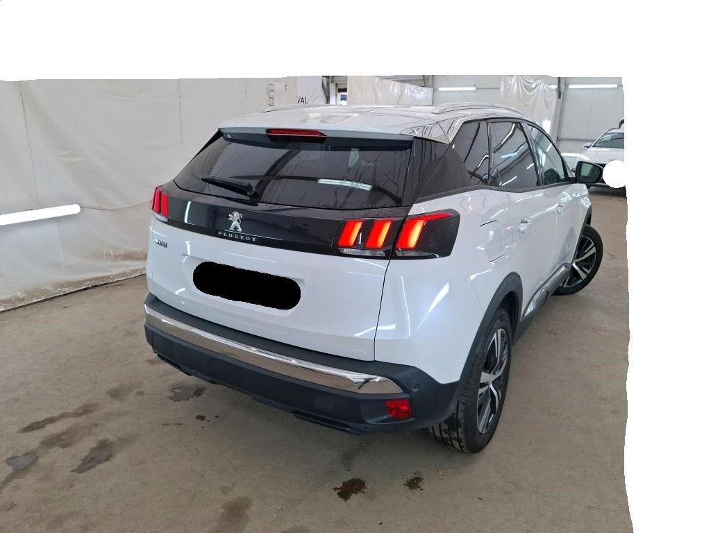 Fahrzeugabbildung Peugeot 3008 Allure 1.2T LED/NAVI/PDC/R´CAM/KEYLESS