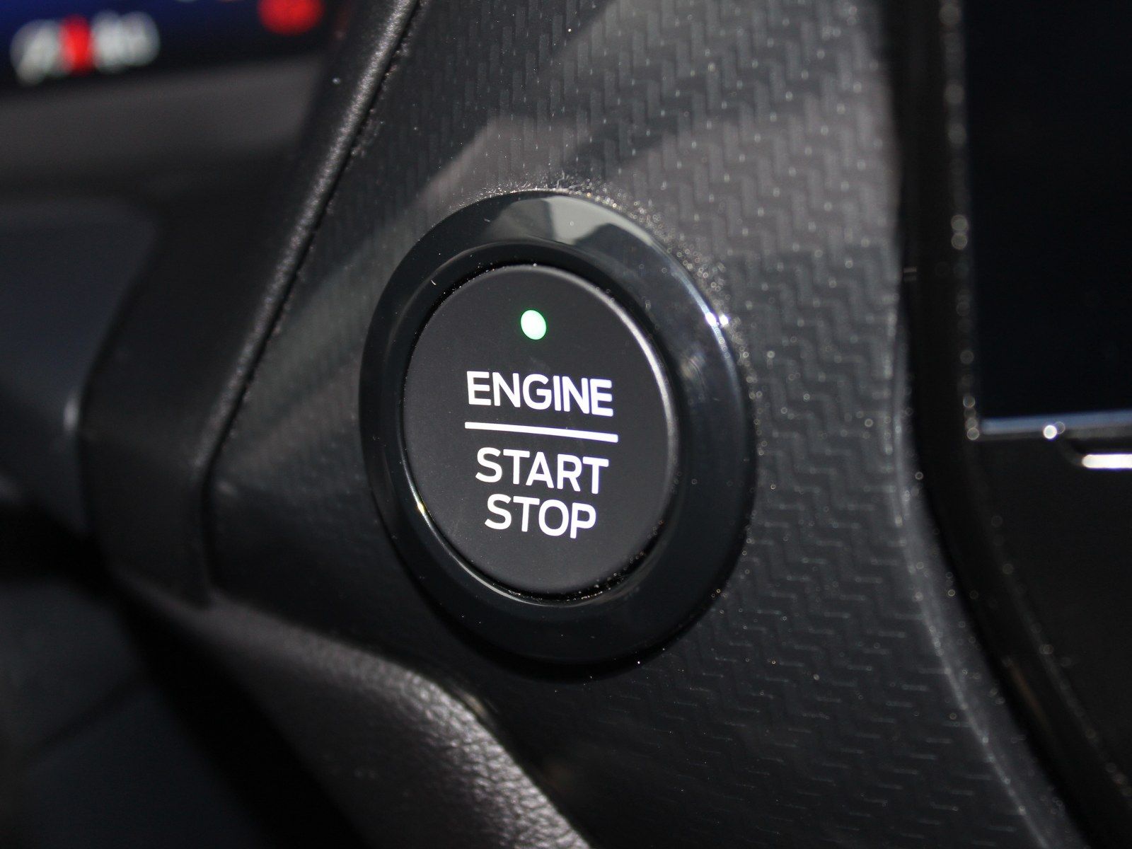 Fahrzeugabbildung Ford Puma Titanium 1,0 EcoBoost Start/Stopp