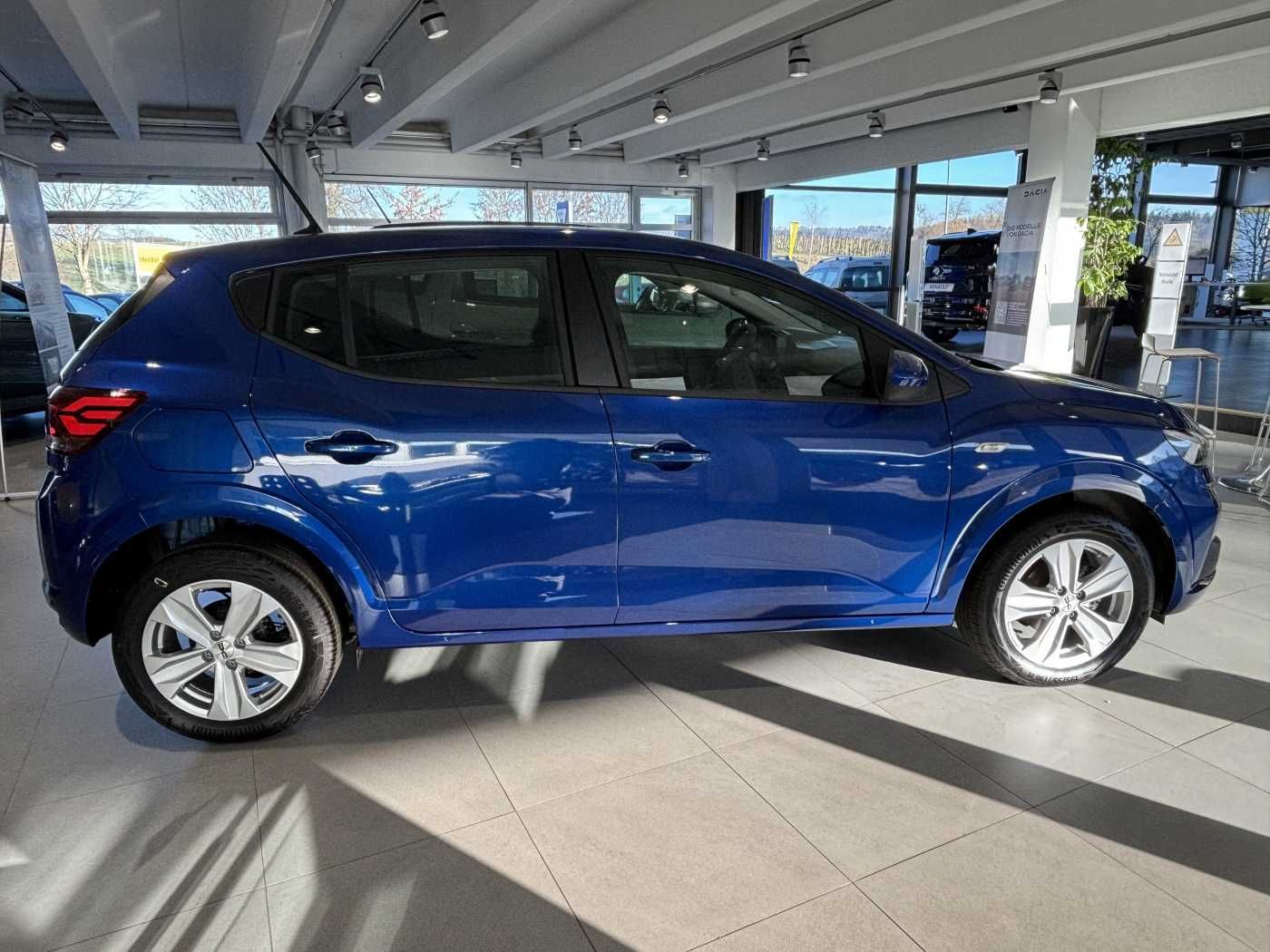 Fahrzeugabbildung Dacia Sandero Expression TCe 100 ECo-G Aktionspreis