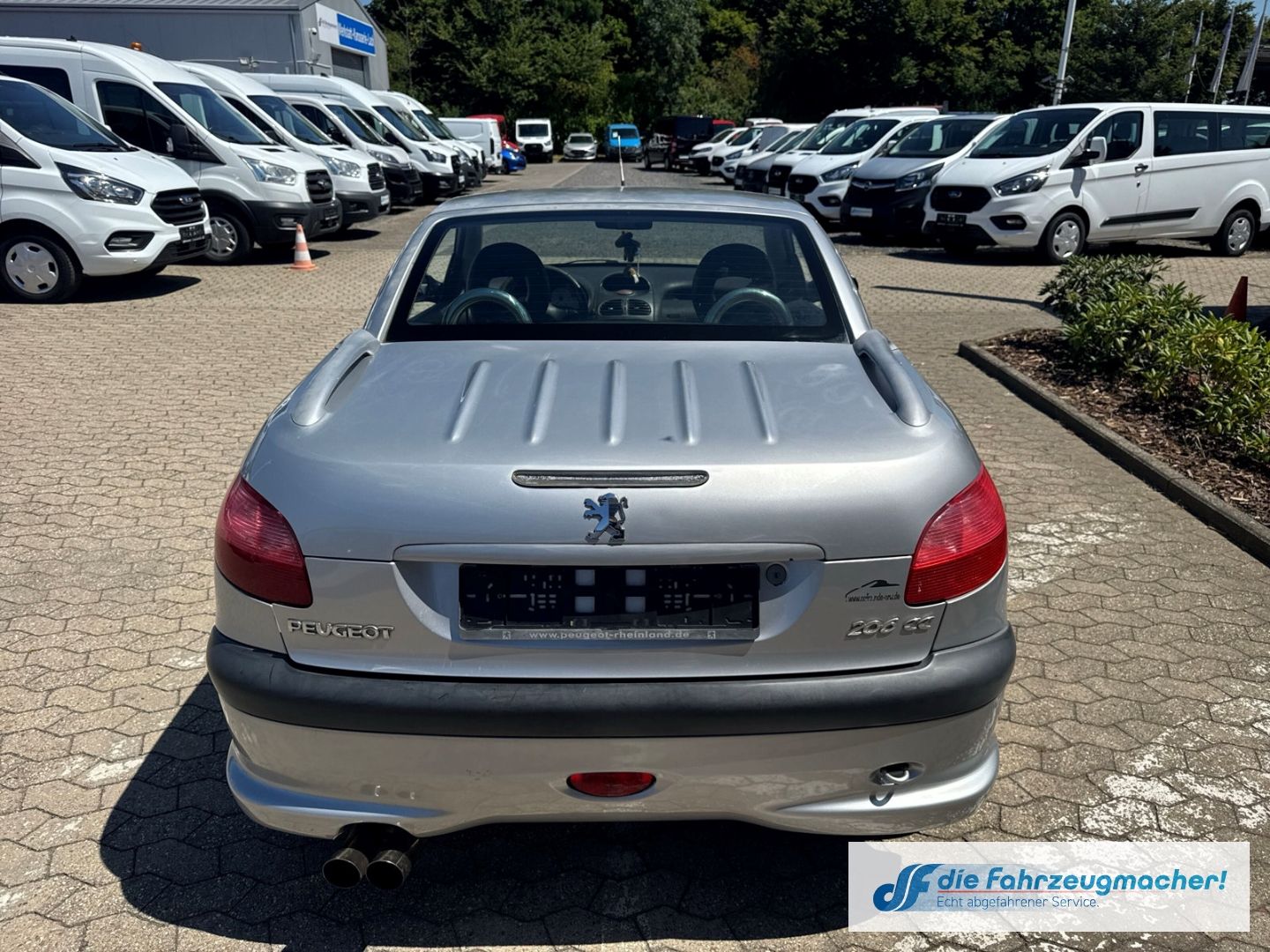 Fahrzeugabbildung Peugeot 206 Cabriolet CC Platinum 2.0 16V Händler Auto