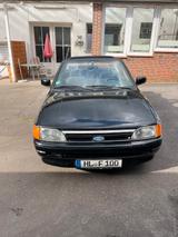 Ford Escort 1.6 Cabriolet - Ford Escort aus 1991: Cabrio