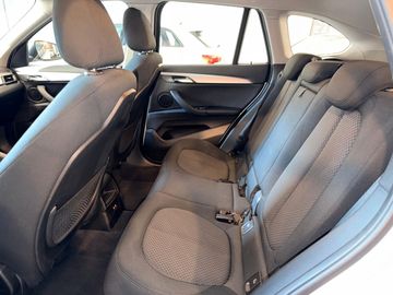 BMW X1 - 10