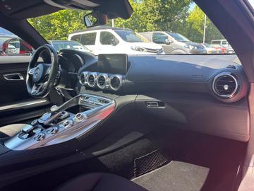 صورة 7 لـ 2015 Mercedes-BENZ AMG GT