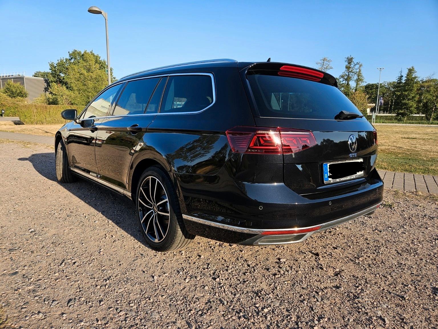 Volkswagen VW Passat Variant GTE | DSG | Navi | LED | ACC