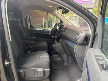 Peugeot Traveller - 7