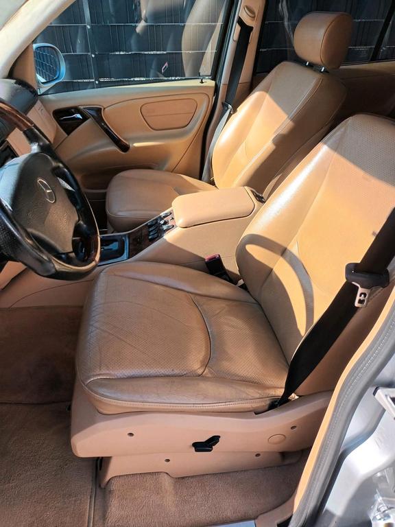 Mercedes-Benz ML 320