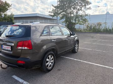 KIA Sorento - 4