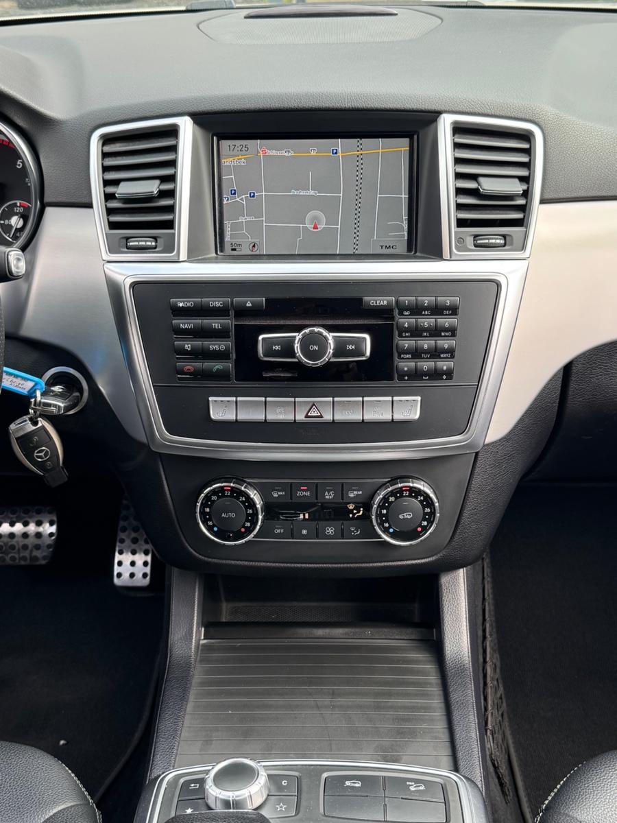 Mercedes-Benz ML 350 CDI BlueTec *AHK*RÜCKFAHRK*ELEKTRSITZ*