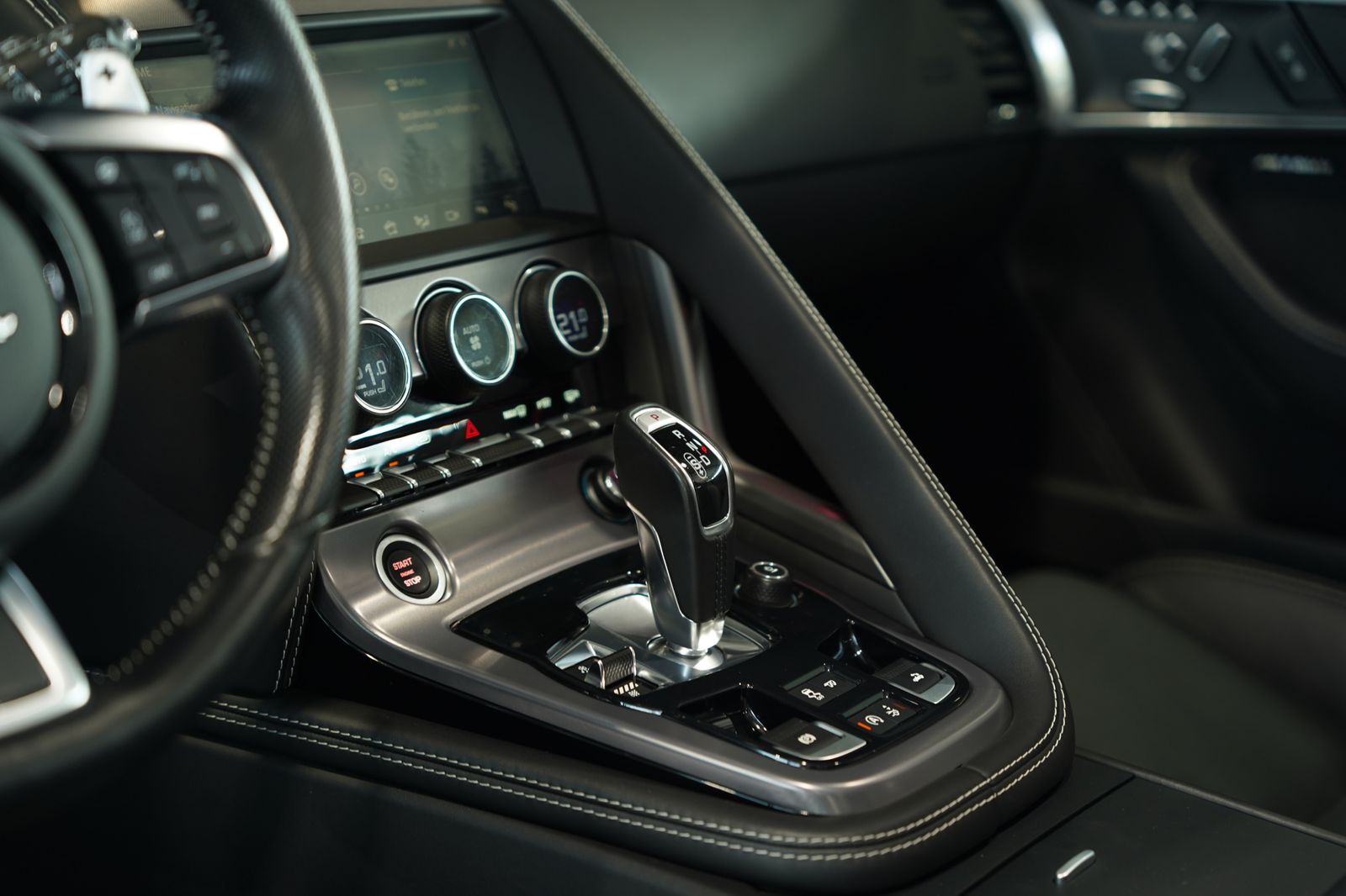Jaguar F Type