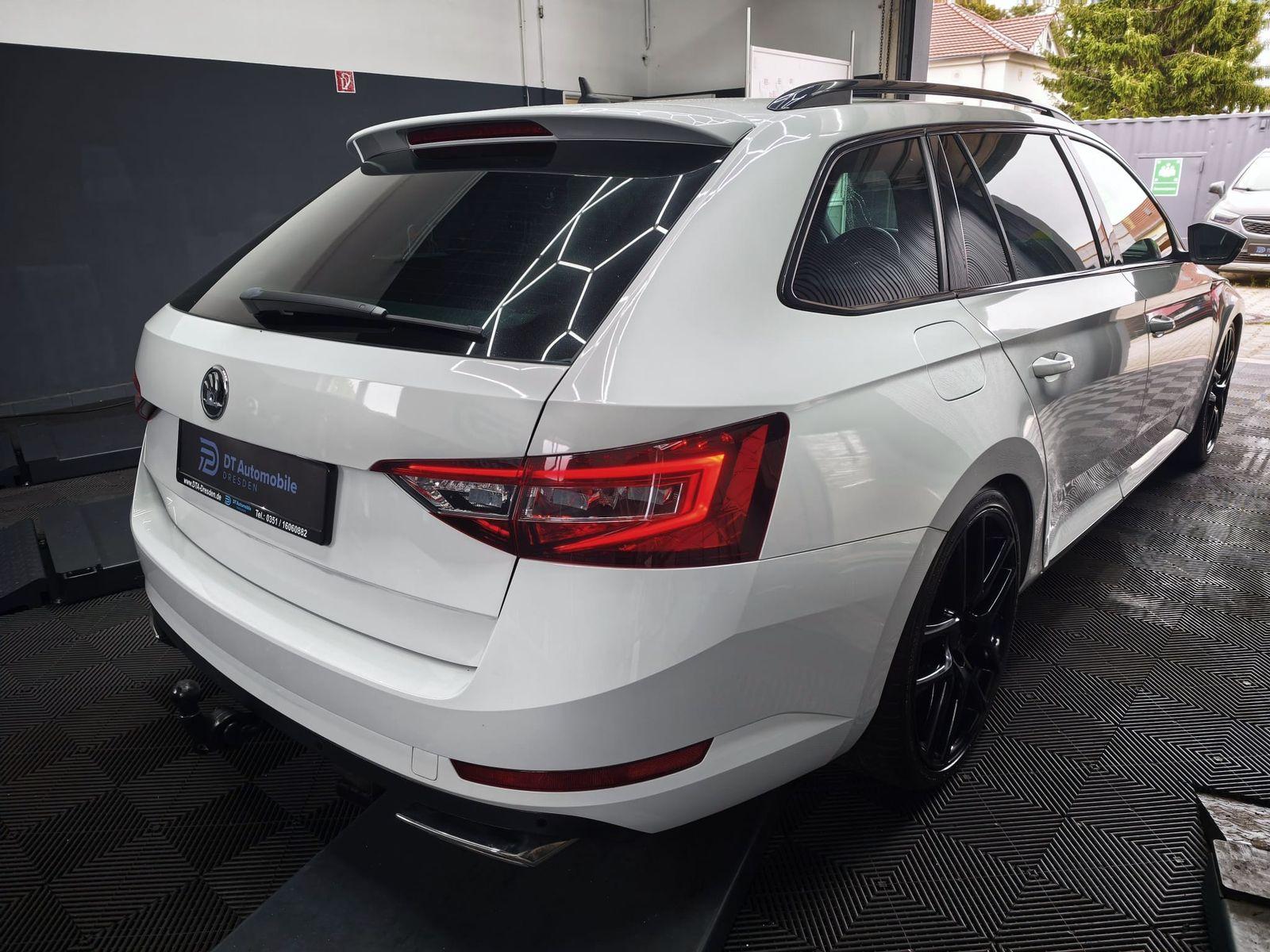 Skoda Superb Combi 2.0 TSI SportLine 4x4*Canton*Std...