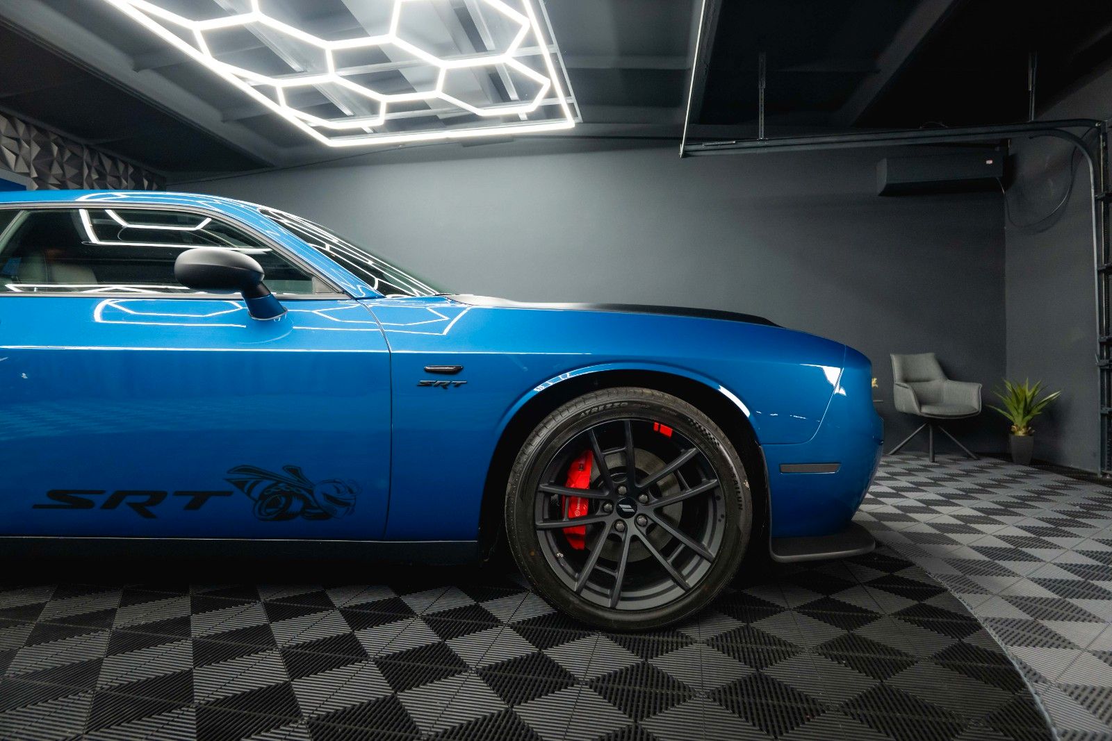 Fahrzeugabbildung Dodge Challenger 6.4 V8 SRT 392 R/T 1320 SCAT PACK