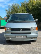 Volkswagen T4 Caravelle 2.5 Automatik Standard - Volkswagen T4 Caravelle mit Benzin-Antrieb: Automatik