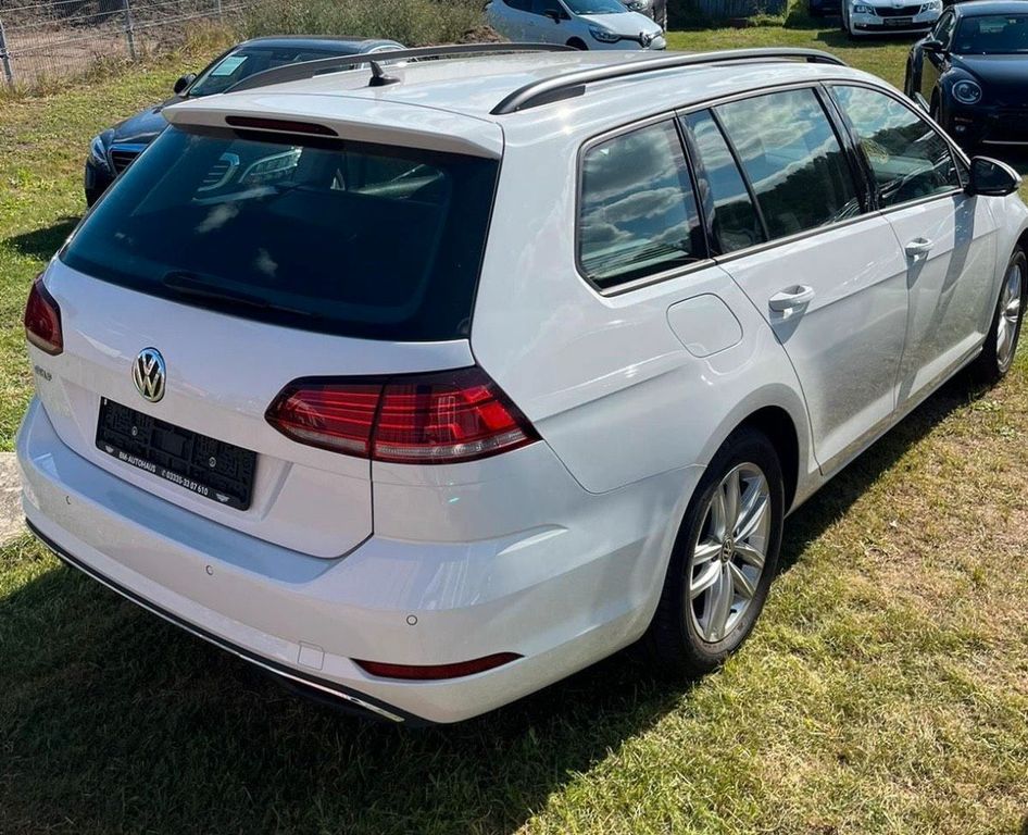 Image of Volkswagen Golf