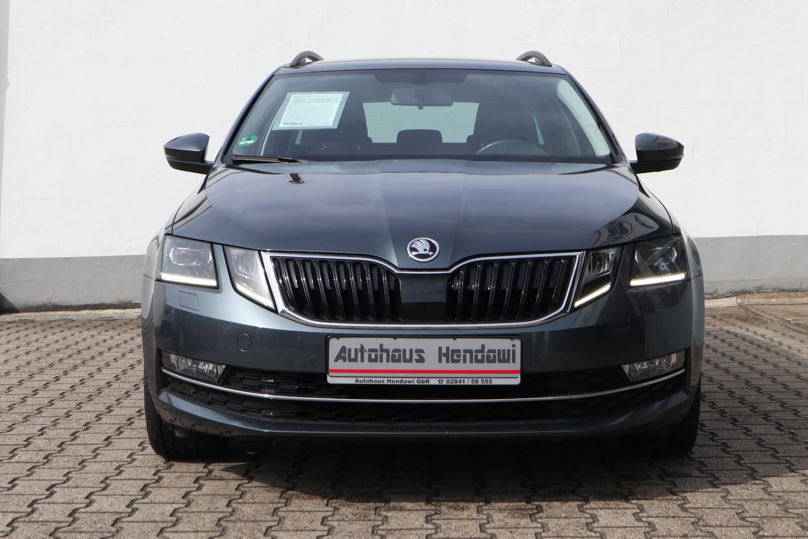 Skoda Octavia Combi Style/Navi/Kamera/Shz/LED/PDC