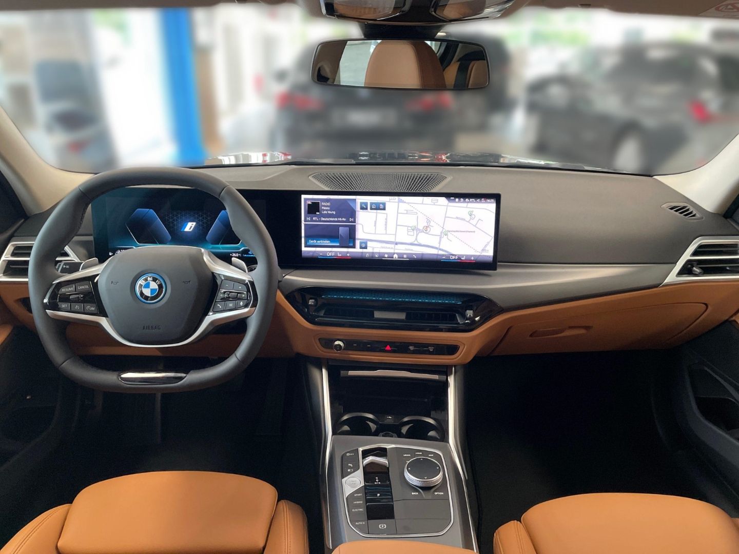 BMW 330 - Bild 9