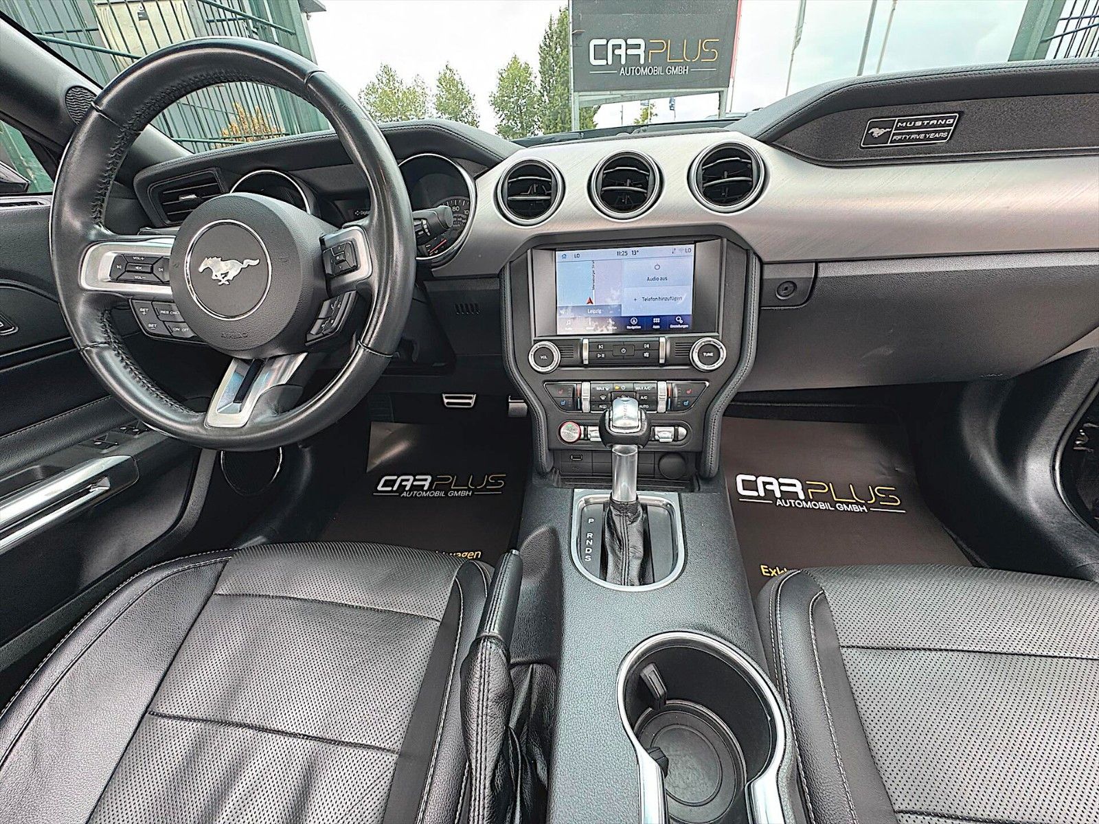 Fahrzeugabbildung Ford Mustang Shelby GT 500 Sport Cabrio Premium LED