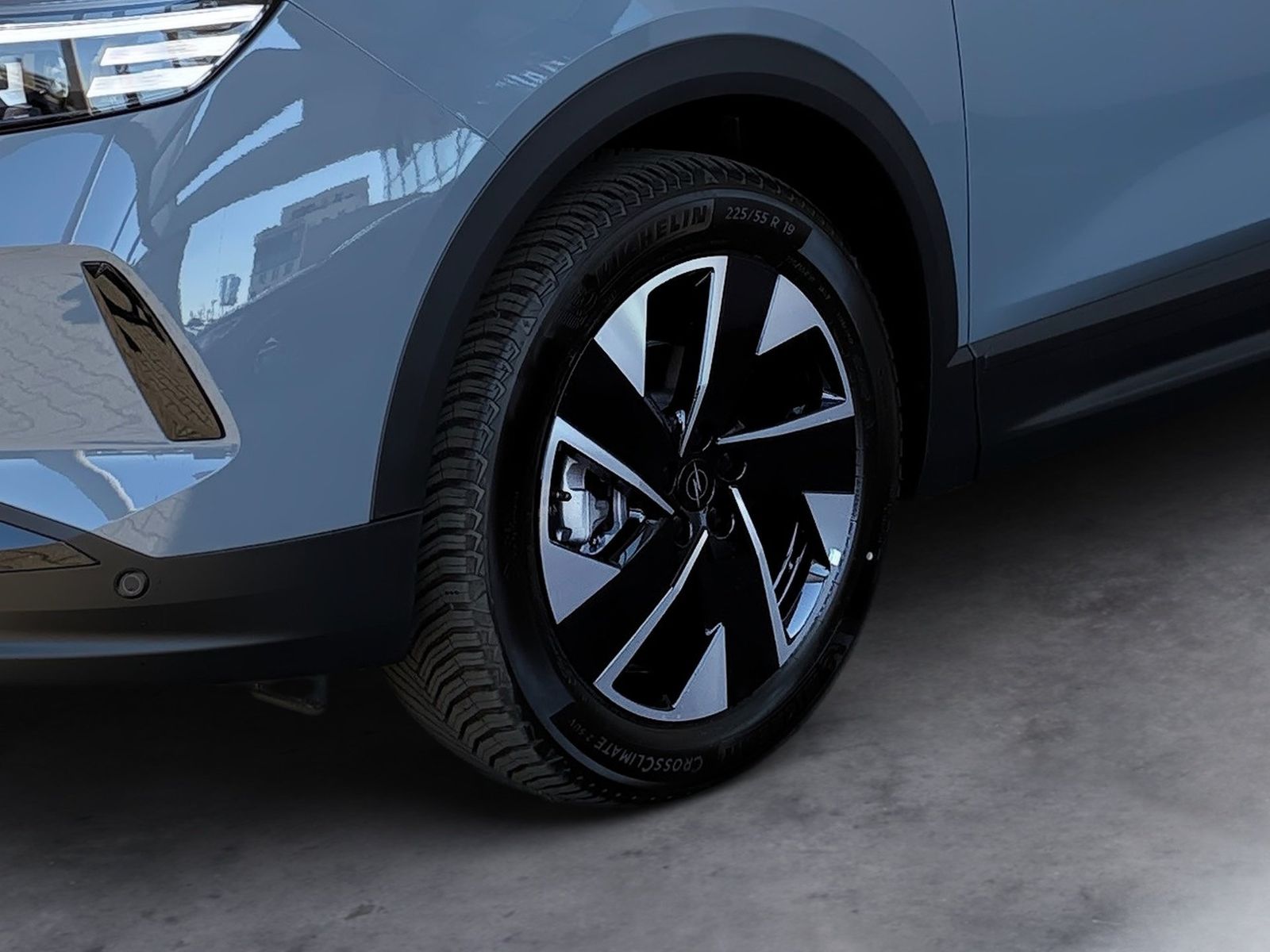 Fahrzeugabbildung Opel Grandland 1.2 48V W GS 360,HUD,Kamera,Navi,Pano