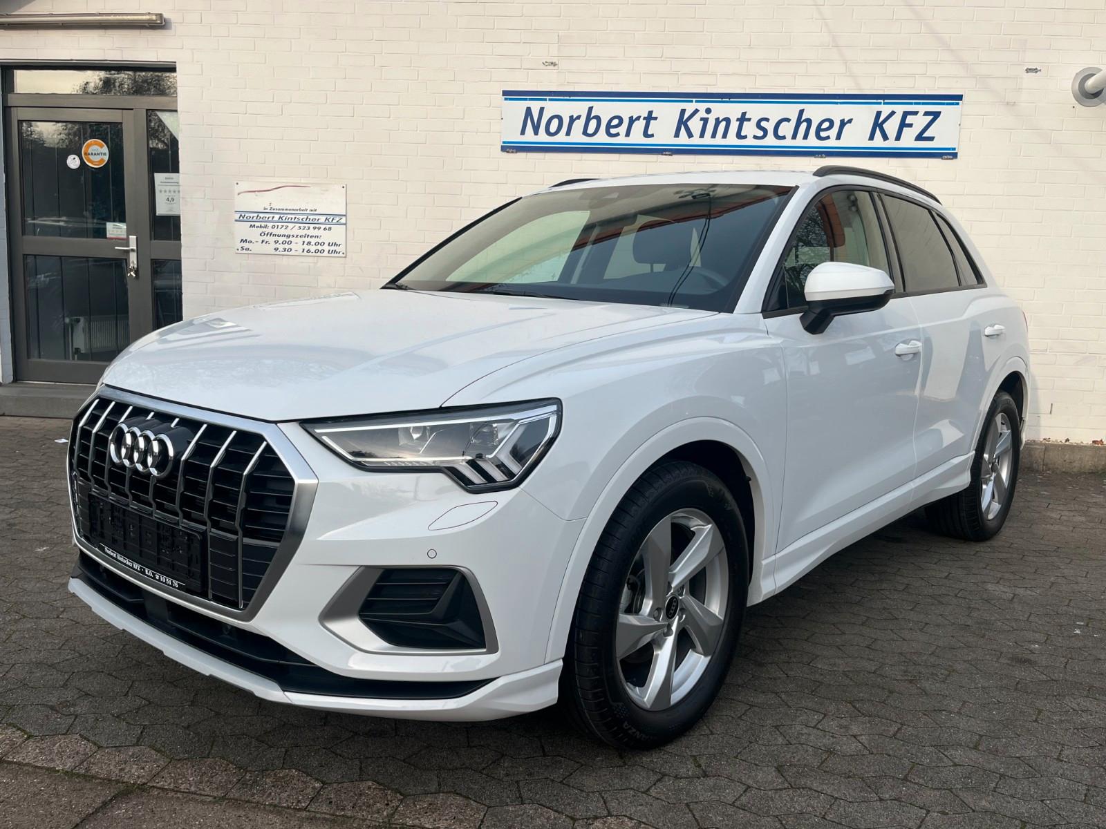 Audi Q3 35 TFSI  S Tronic  STHZ ACC AHK . LED