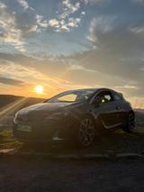 Opel Astra J OPC - Opel Astra aus 2012: Opc