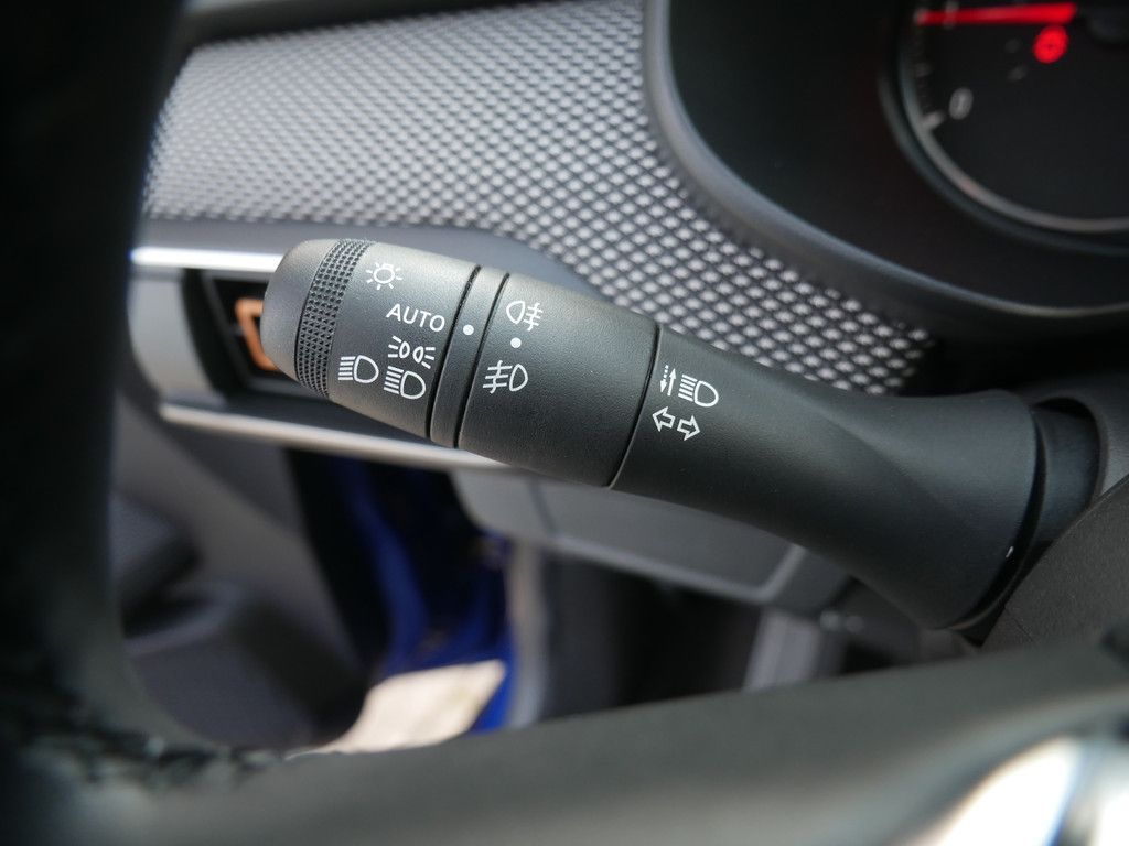 Fahrzeugabbildung Dacia Sandero Stepway Comfort TCe 90 SHZ NAVI AHK LED