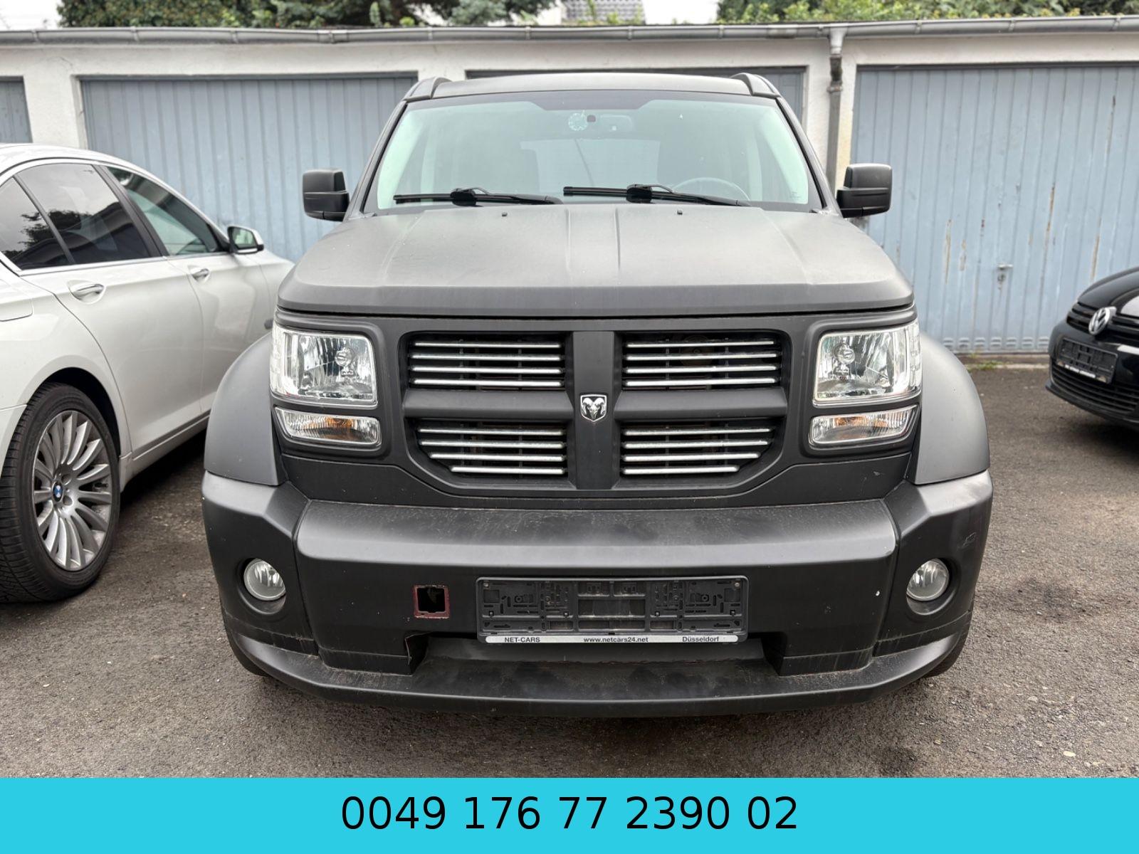 Dodge Nitro 2009 — rear view