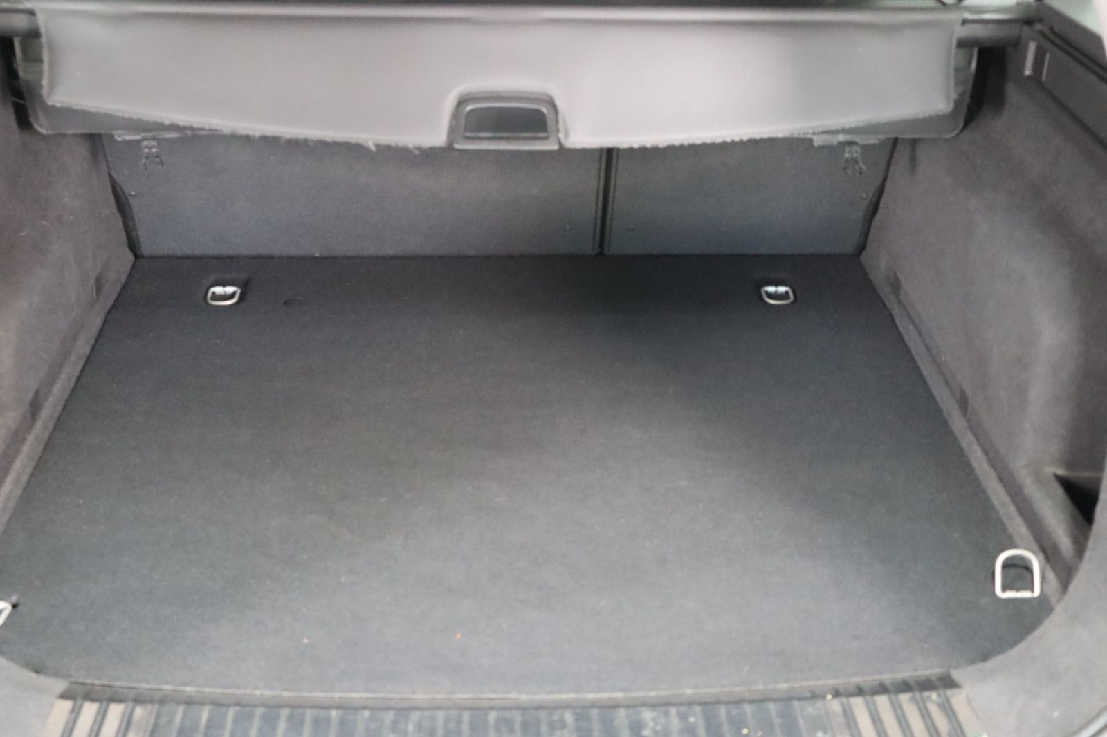 Fahrzeugabbildung Opel Astra Caravan 1.6 Twinport Edition