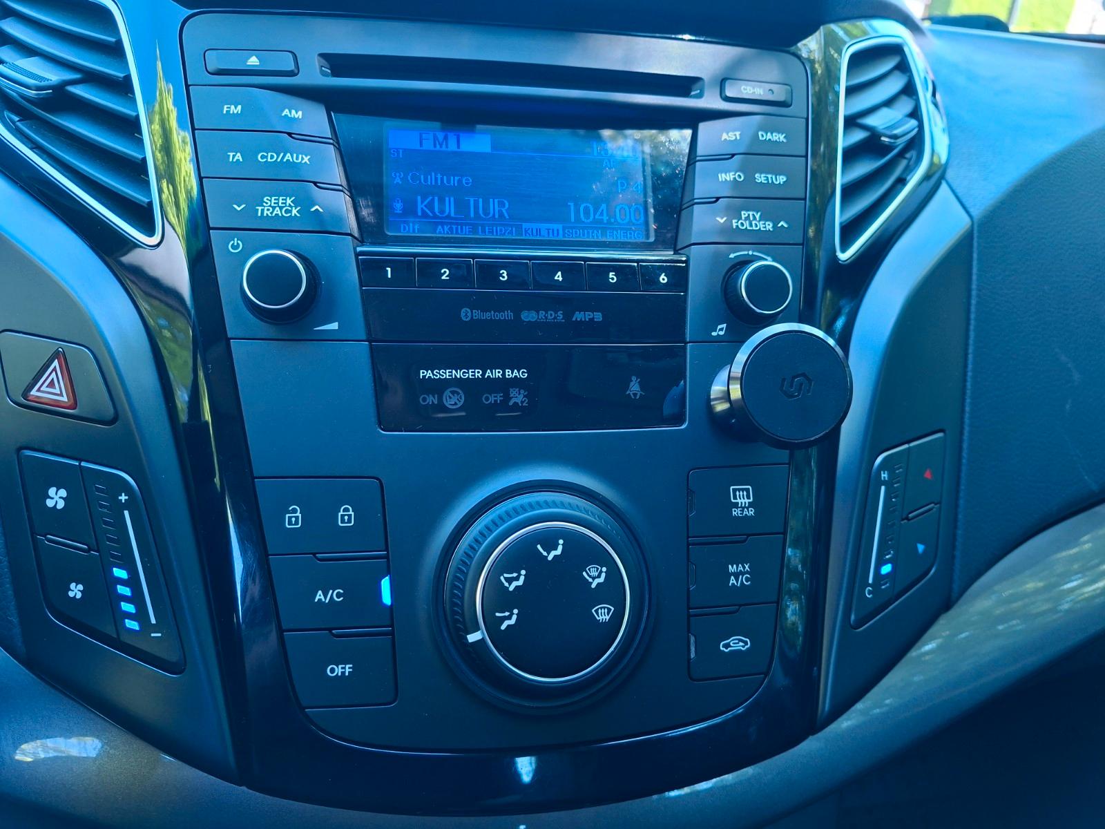 Hyundai i40 2013 — photo 13