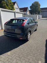 Ford Focus 1.6 Automatik | 100 PS | TÜV 05/2028  - Ford Focus aus 2007 mit Benzin-Antrieb: Limousine