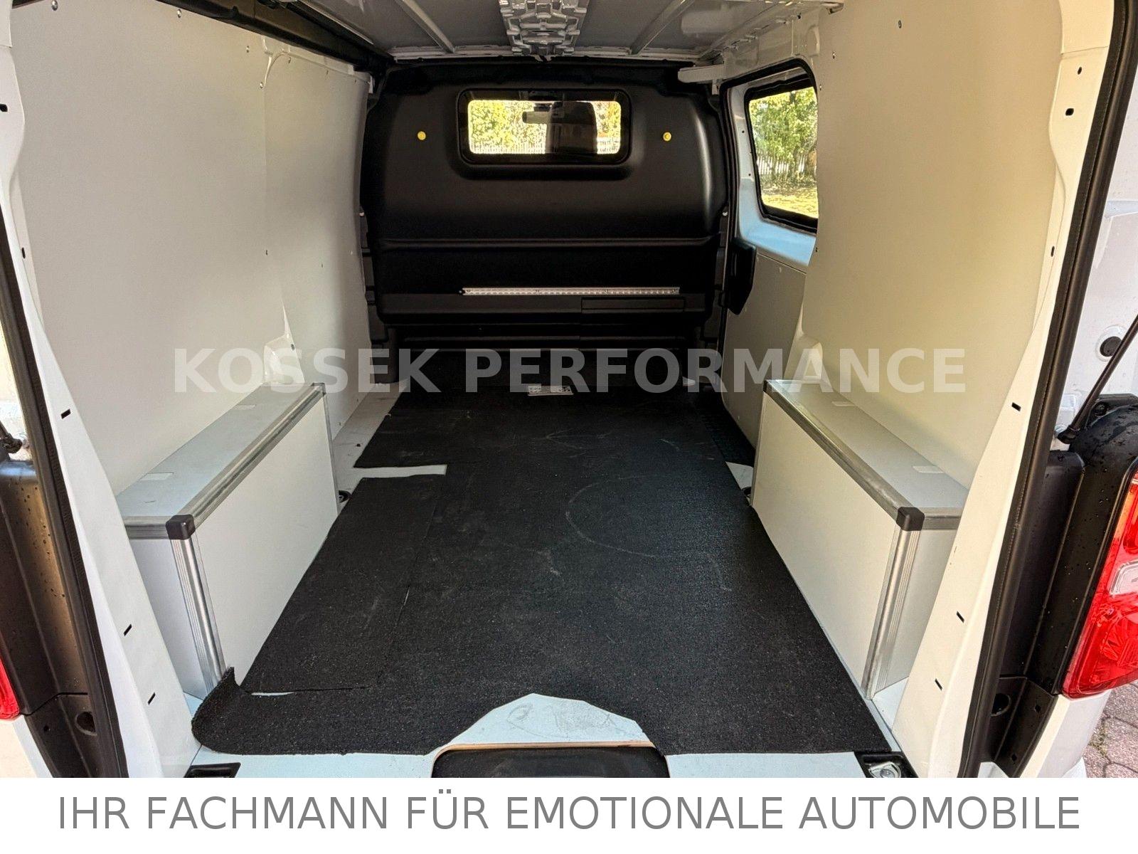 Peugeot Expert1.5 120PS/Fenster seitlich-hinten/Navi/DAB