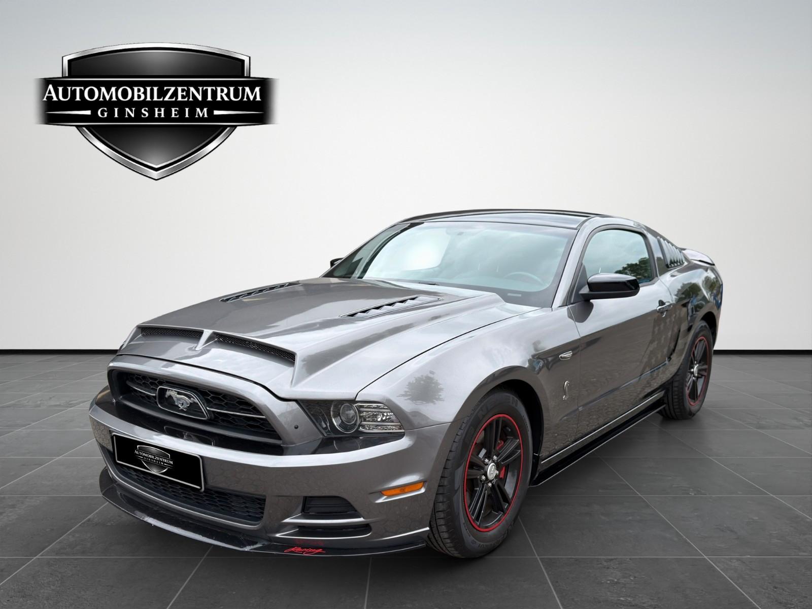 Ford MUSTANG 3.7 COUPE- ECHTE MUSCLE CAR LEIDENSCHAFT