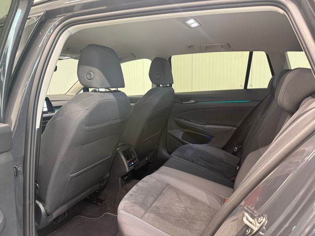 Golf VIII Variant Style 1.5 eTSI DSG AHK STANDHZ