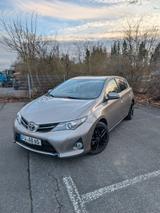 Toyota Auris Life Plus 1,6-l-Valvematic Life Plus - Toyota Auris: 1.6