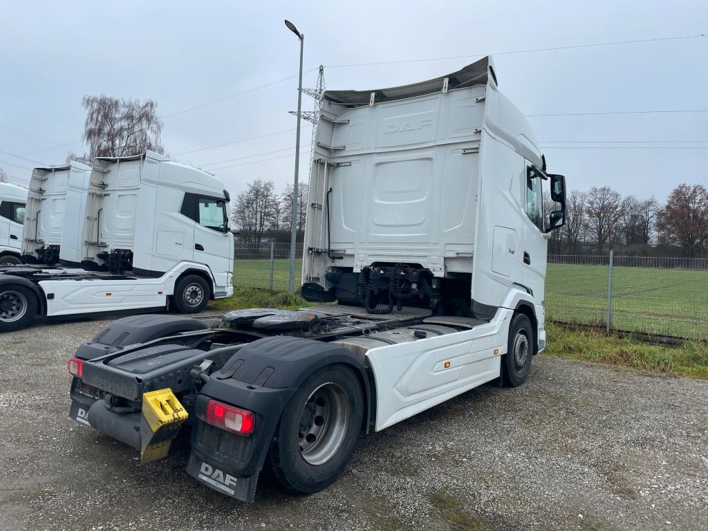 Fahrzeugabbildung DAF FT XG 530