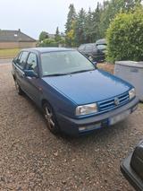 Volkswagen Vw Vento 1.8 Automatik AHK - gebrauchte VW Vento aus dem Jahr 1995
