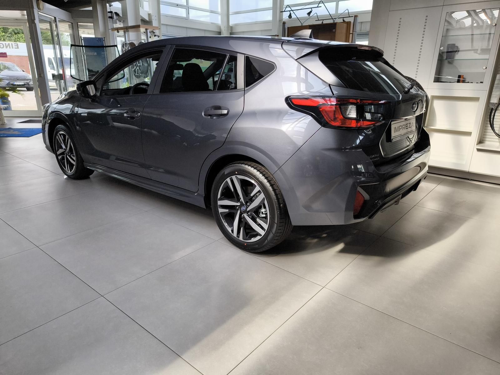 Subaru Impreza - Bild 3