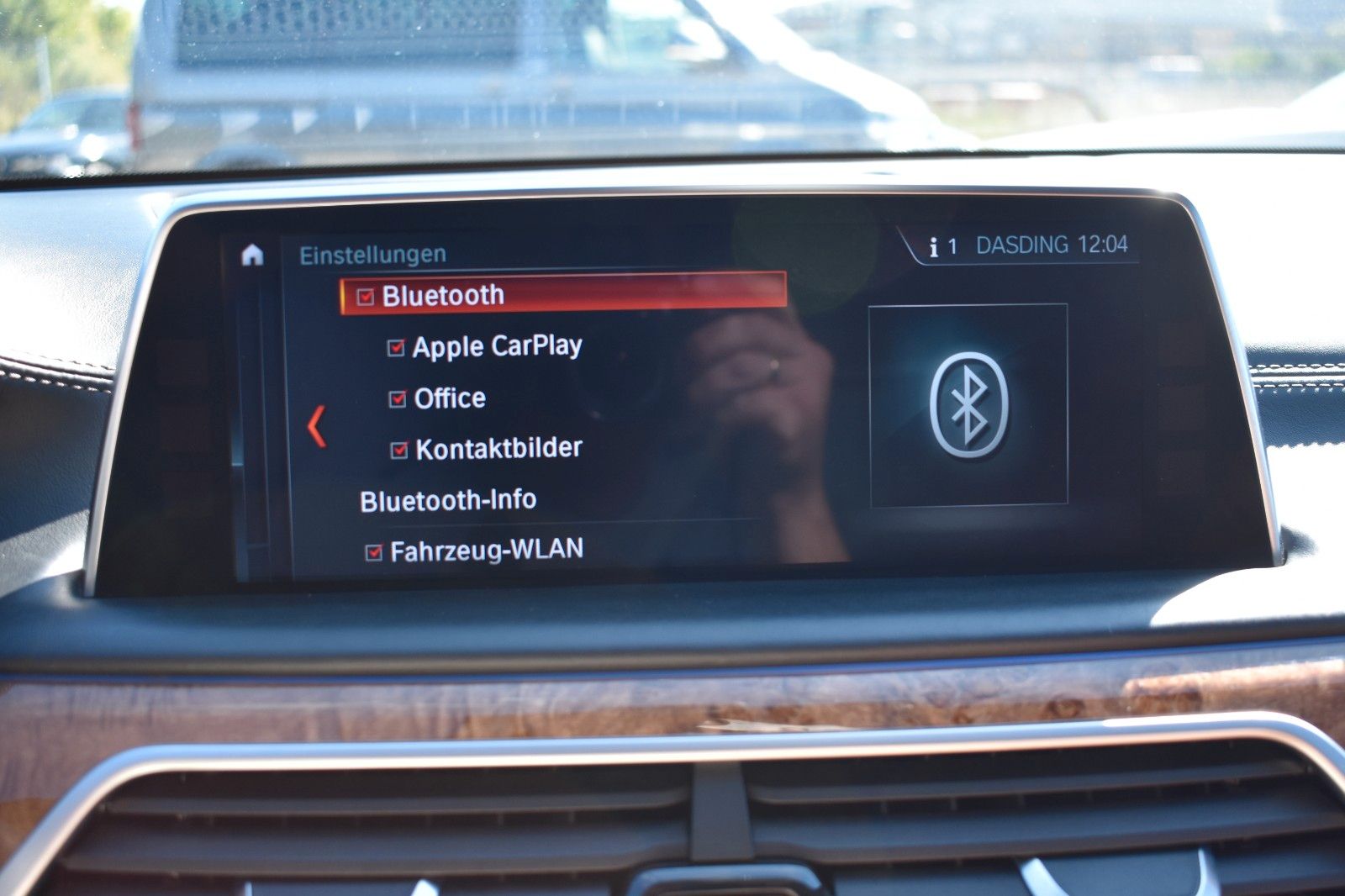 Fahrzeugabbildung BMW 750d Lim xDrive M Sport Laser 1 Hand Voll TVfond