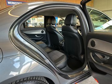 Mercedes-Benz E 400 *4Matic*Avantgarde*Keyless*LED*Kamera*