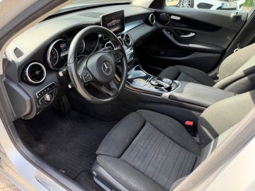 Mercedes C 220 - 12