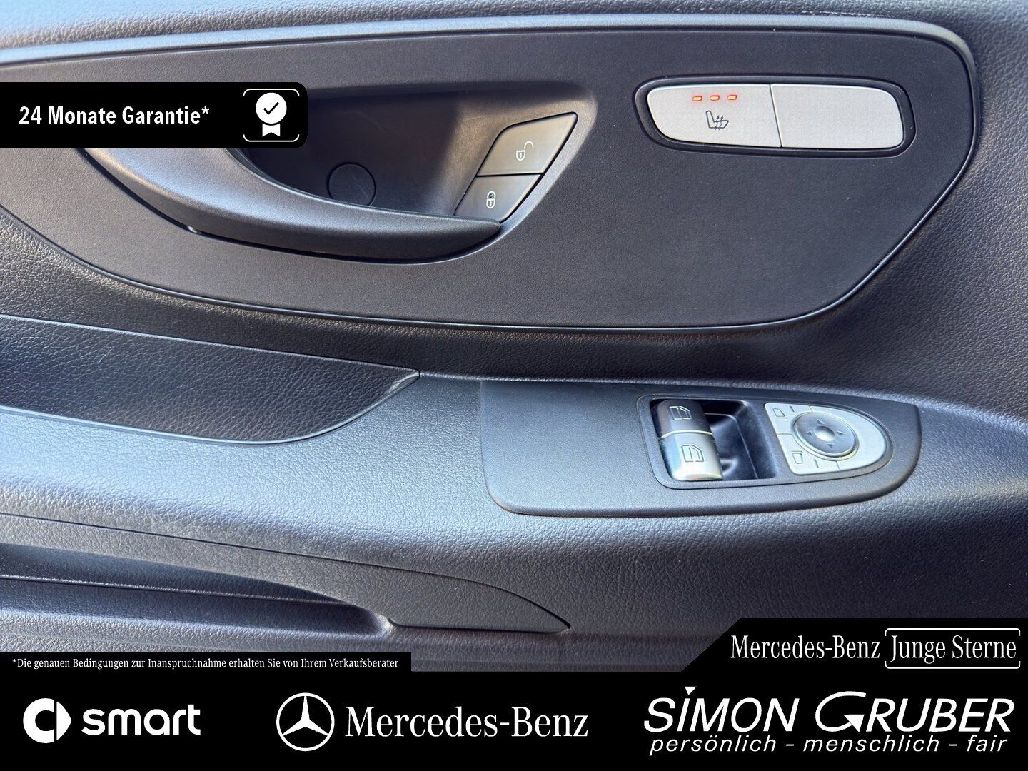 Fahrzeugabbildung Mercedes-Benz Vito 114 Tourer extralang Navi Kamera 8 Sitzer