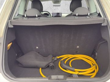 Fiat 500 e Basis 42 kWh Carplay+SpurH+KlimaA